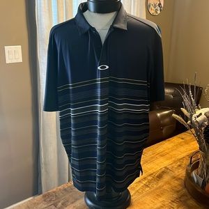 OAKLEY Mens xl golf shirt excellent condition